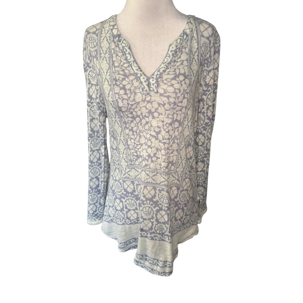 Lucky Brand Womens Blue Medallion Print Long Sleeve Split V-Neck Top Medium
